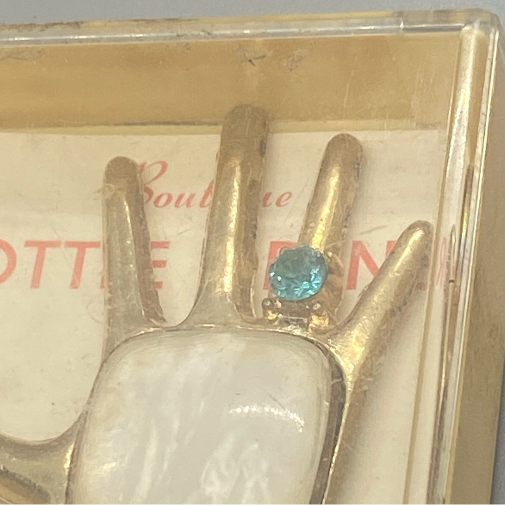 Vintage Hand Bottle Opener - Picture 3 of 6